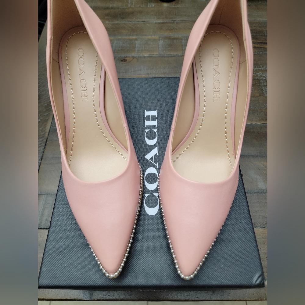 Coach Parker BC Pumps